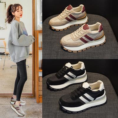 Frühling und Herbst neue kleine weiße Schuhe Retro-Sportschuhe Internet-Berühmtheit lässige Damenschuhe vielseitige dicksohlige Innenhöhenvergrößerung Dad-Schuhe