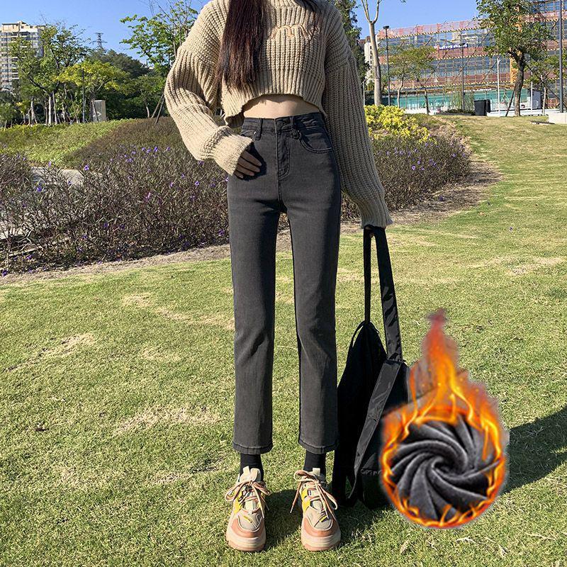 Trendy Women's High Waist Velvet Slimming Straight-Leg Jeans for Winter