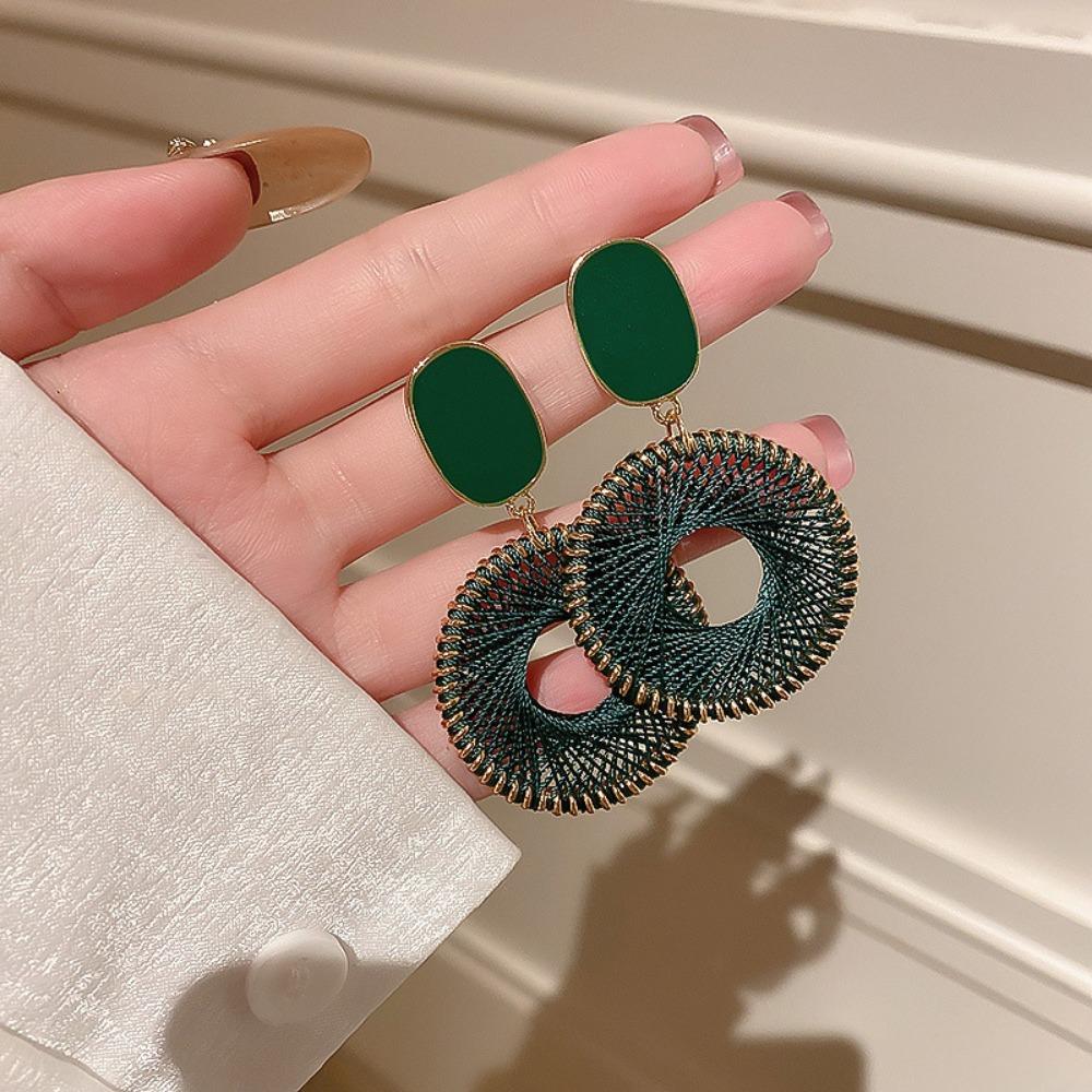 Französische Retro-Temperament-Perlenohrringe Leichter Luxus High-End Stecker Nischenatmosphäre Vielseitige Ohrringe