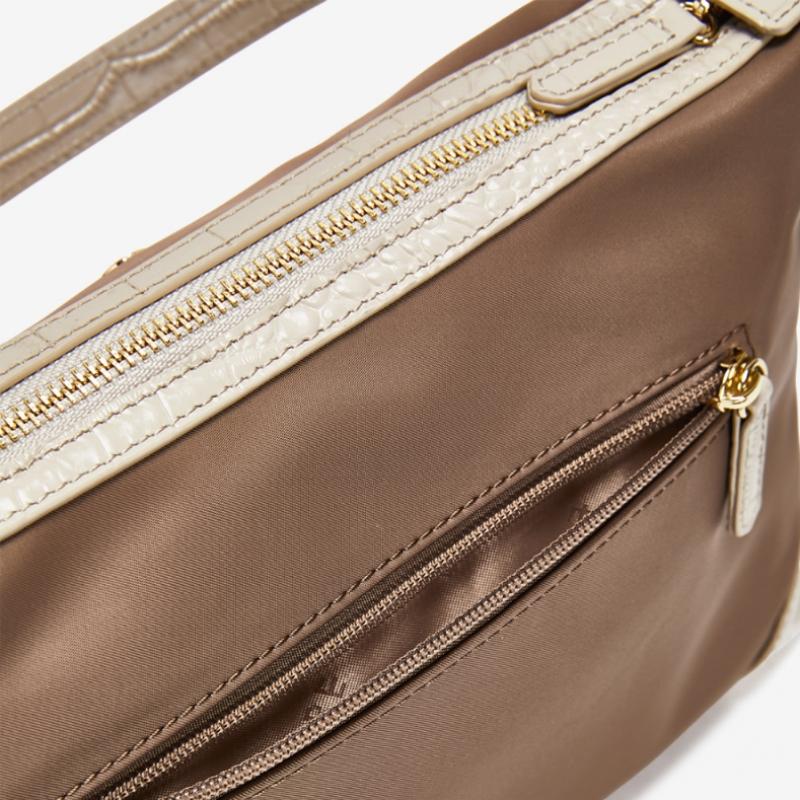 ESquire Collection ESquire Women S Nylon Chroni Shoulder Bag Beige