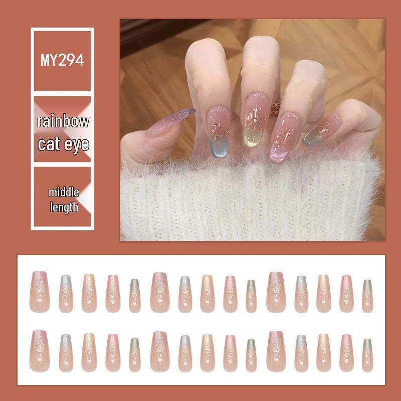 Chasing Light Cat's Eye Crystal Nails: Handmade, Detachable, Flash Diamond Design for Trendy, Stylish Looks.