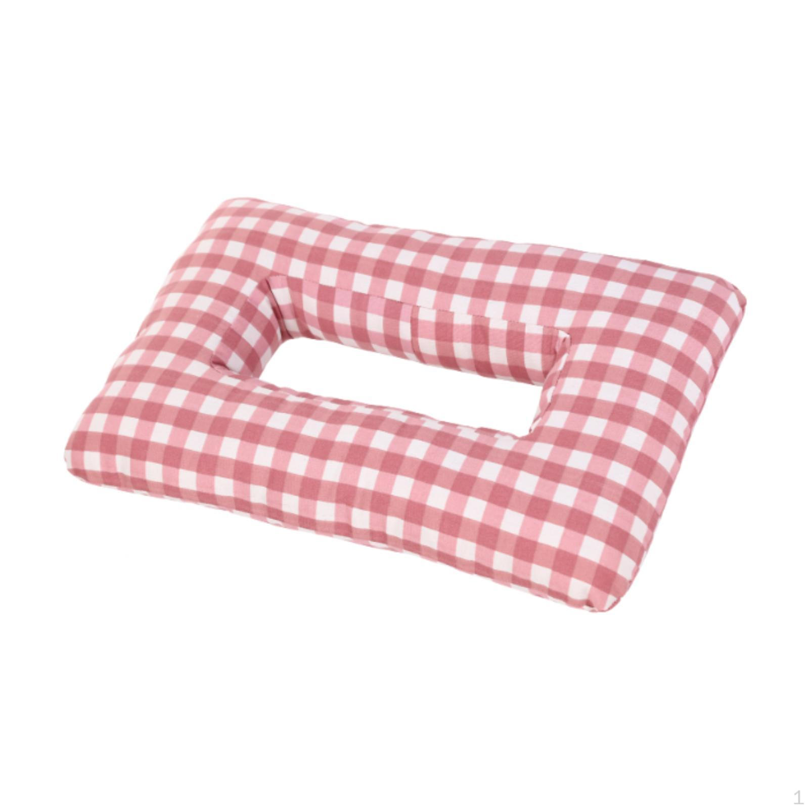 

Comfortable Sleep Pillow for Side Sleepers with Center Hole And Material Suitable Bedroom розовый