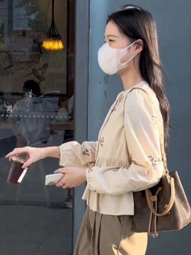 Košile Ženy Výšivka Sklady Navrženo Útulný Sladký Vintage Francouzský Styl Temperament Květiny Topy Všestranné Jednoduché Dámské Jaro