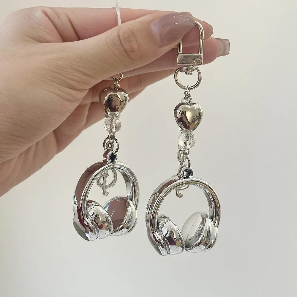 Creative Little Headset Keychains Silver Color Headset Keychain Cute Mobile Phone Pendant for Woman