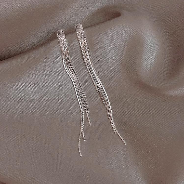 Sterling Silver Tassel Earrings, Light Luxury, 2026 Hot Style, Unique High-End Feel, Elegant Ear Drops for Women