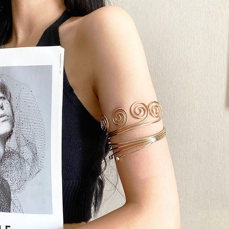 Fashion Exaggerated Metal Leaves Female Butterfly Lines Flowers