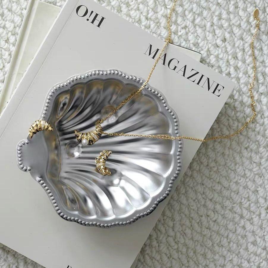 Shell Shape Stainless Steel Dish Plate Metal Cheese Plate Tableware Storage Jewelry Plate Table Decoration