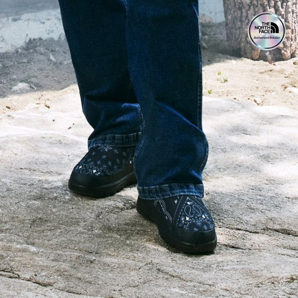 

The North Face Novelty Camp Bootie Short Navy Ns87r70b NAVY/260MM