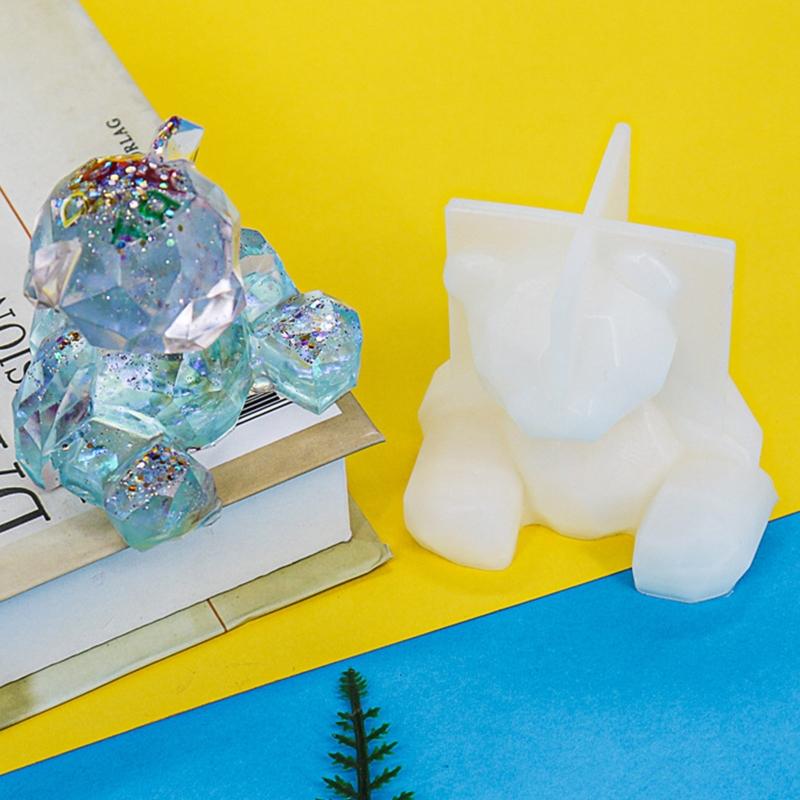 3D Geometry Little Bear Candle Decorative Ornament Silicone Mold Suitable for Epoxy Diy Crafts Jewelry Making Home Decor