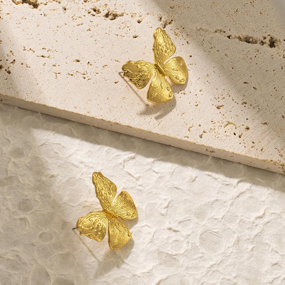 Cercei Europeni & Americani High-End cu Frunză de Ginkgo din Aliaj - Design Îndrăzneț, Elegant, Exagerat