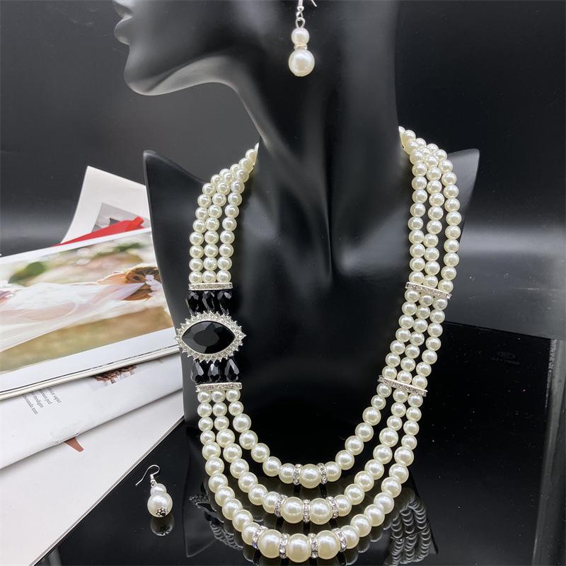 Imitation Pearl Bead Cross Necklace - Trendy Fashion Accessory