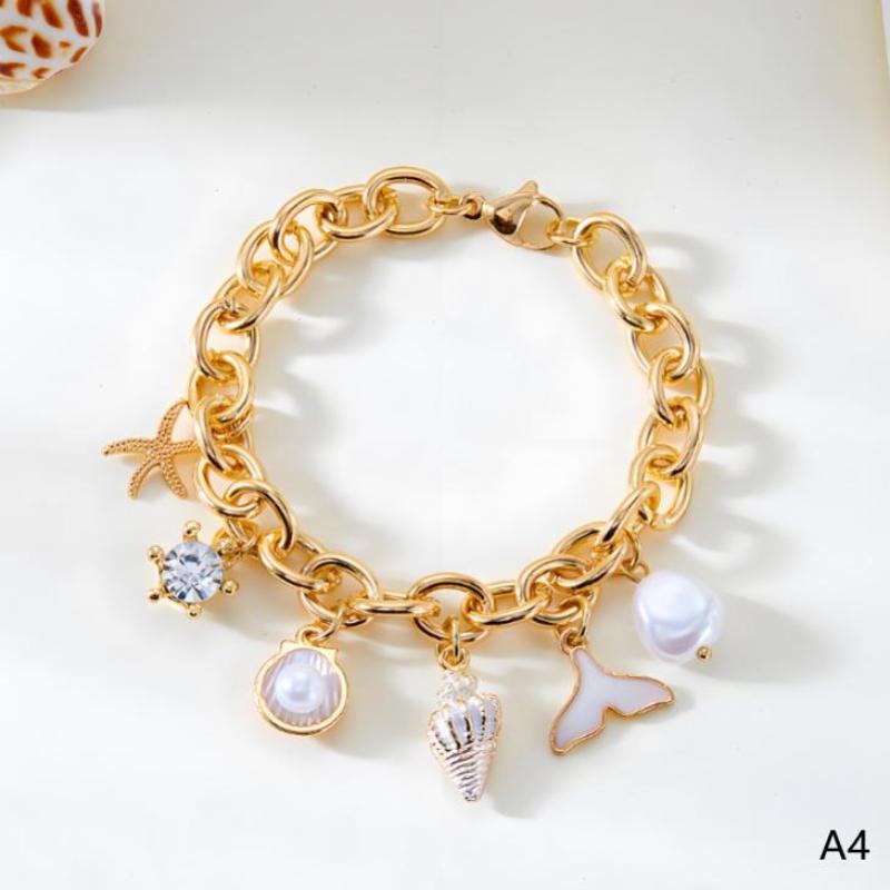 A Stylish Hollow Star Pendant With Geometric Splicing Designed Car Rearview Mirror And Steering Wheel Decoration Accessory