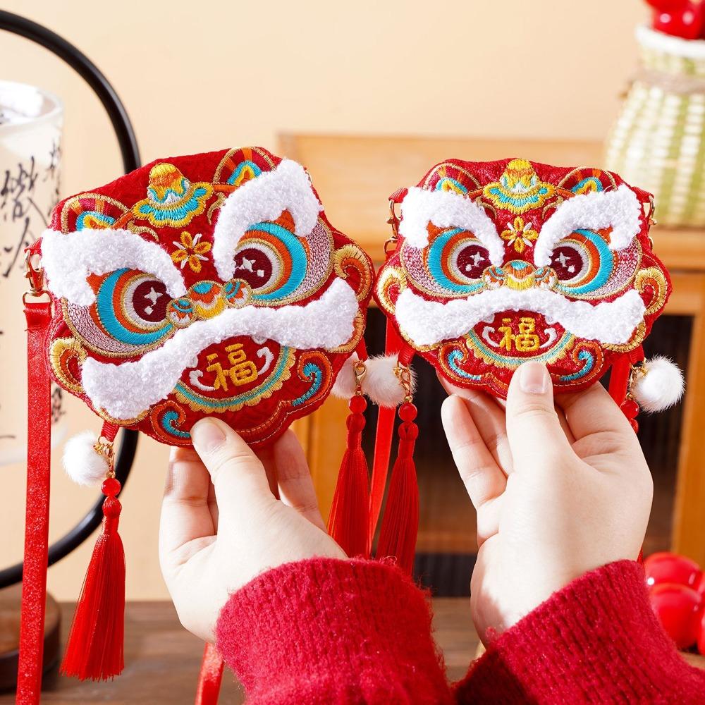 3D Embroidery Fabric Lion Dance Red Envelope Chinese Style Red Pocket Festive Crossbody Bag Gift