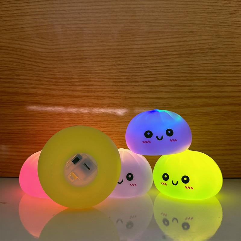 Juguete de Simulación Baozi Luz de Noche Bolas de Masa Suaves Lindas Suaves Vaporera Accesorios para Bromas de Cumpleaños Juguete de Bolas de Masa de Colores Regalos Blandos Regalo