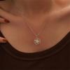 Edelstahl Hohlblumen Anhänger Halskette für Damen Minimalistisch Goldfarbene Blumen Halskette Anhänger Hochzeitsparty Schmuck