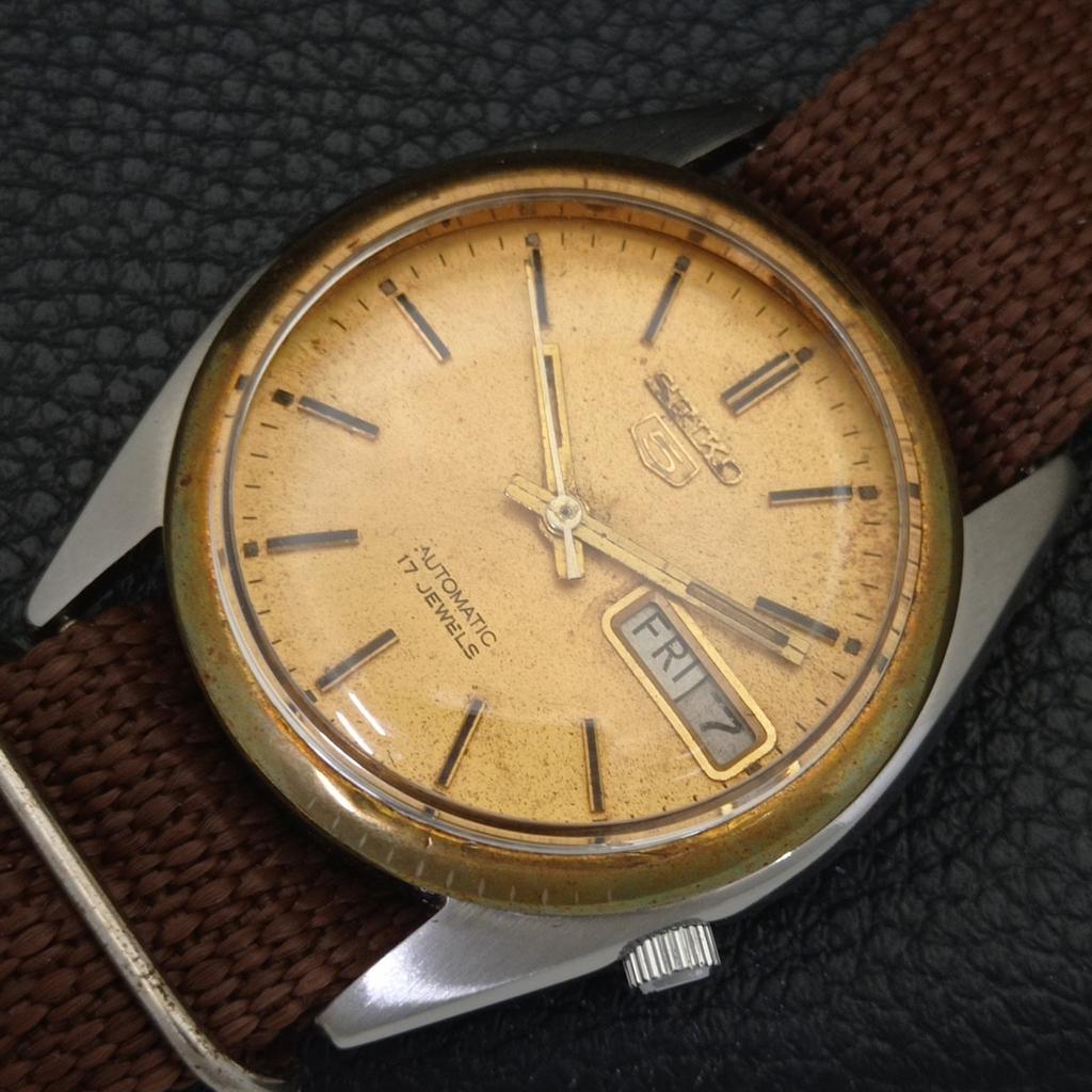VINTAGE SEIKO 5 AUTOMATIC 7009A JAPAN MENS ORIGINAL DIAL WATCH a702392-5 R124-a702392