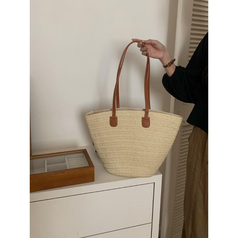 Straw Woven Bags for Women with Large Capacity New Style Vacation Beach Bags Woven Buckets and Vegetable Baskets Commuting Toys
