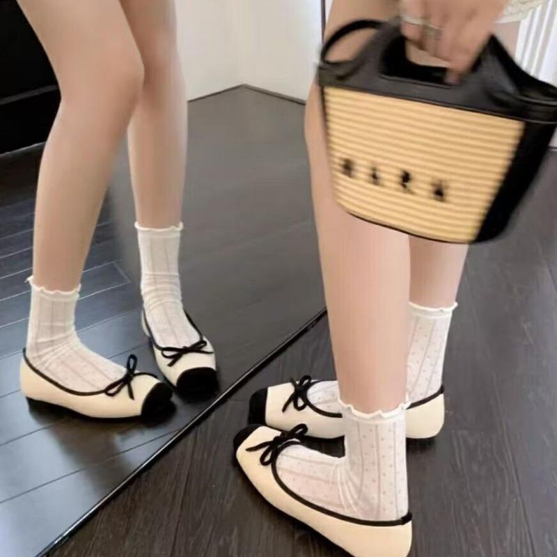 Schwarze Pilzkanten-Stapelsocken für Damen, Dünne Halbhohe Socken, Frühling und Sommer Polka Dot Spitzenstrümpfe, Spitzen-Studentensocken für Damen