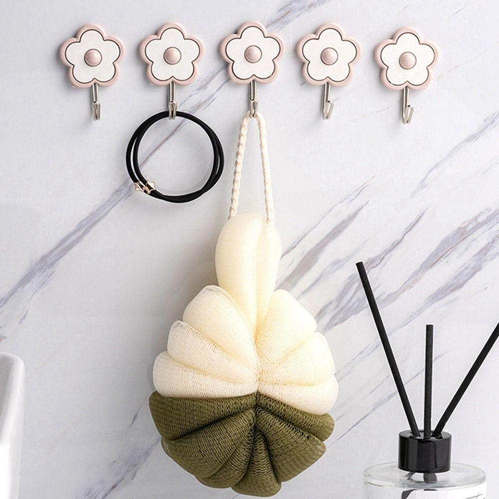 3Pcs Plastic Key Holder Wall-Mounted Wall Hangers Creative Cute Flower Utility Hooks Bathroom