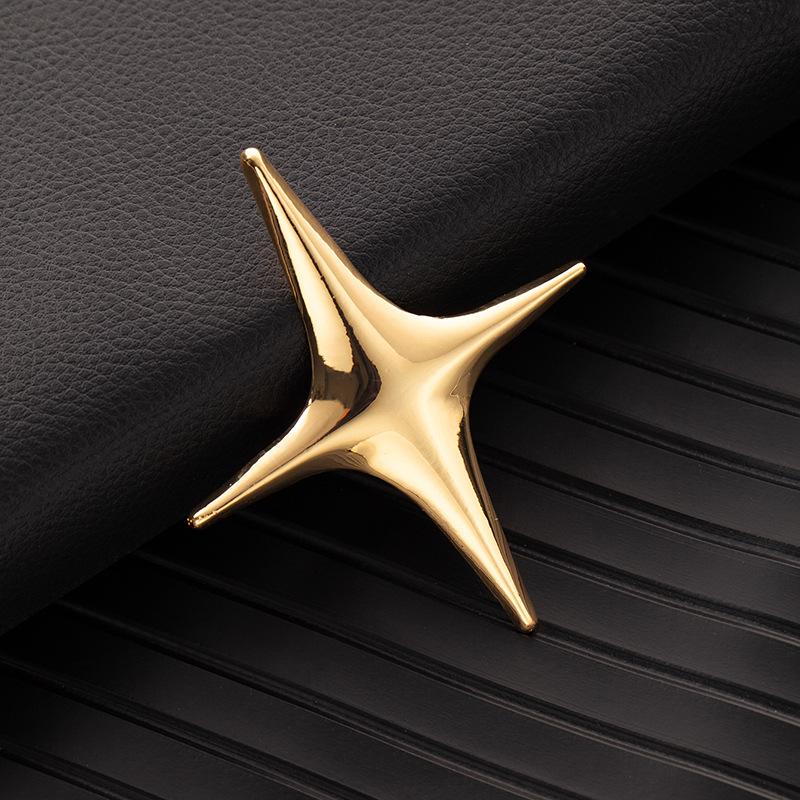 Fashion Retro Cross Star Brooch, Simple Niche Tetragonal Star Pin, Men'S And Women'S Metal Clothing, Corsage Accessories