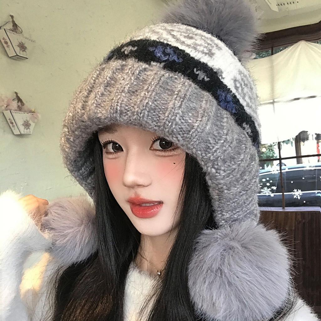Fair Island Gray Jacquard Hairball Knitted Hat Women's Winter Thickened Warm Ear Protector Hat Small Face Cold Wool Hat