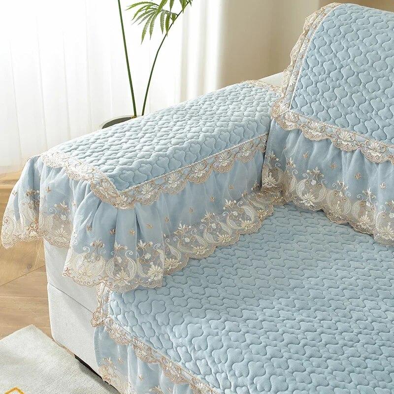 Covoraș pentru canapea cu fustă mare de culoare uni