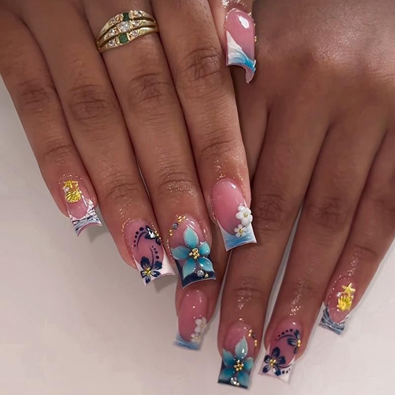 24 stuks/Set Zoete Blauwe Bloem Franse Gradiënt Rimpeling 3D Bloem Gouden Zeester Schelp Decoratie Middellange Druk-Op Nagels, Voor Meisjes/Vrouwen Voor Dagelijks Gebruik