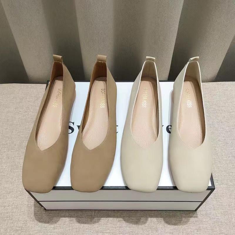 Hong Kong Magpie King Cashmere Soft Surface Shallow Mouth Square Head Square Mouth Casual Niche French Women's Shoes Low Heel Women's Single Shoes La