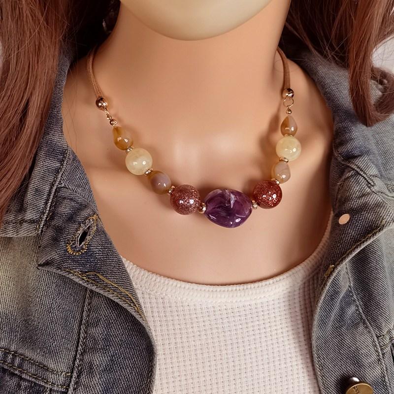 

Classic retro colored acrylic necklace color blocked handmade bead necklace women s new trendy accessory 47 cm фіолетовий