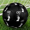 Piłka nożna Cristiano Ronaldo rozmiar 5, kolorowa, odpowiednia dla wszystkich grup wiekowych, szyta maszynowo, materiał PVC, klasy competition, trwała i o wysokim odbiciu