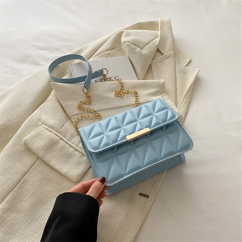 

Тільки красива жіноча сумка іноземна особистість на ланцюжку сумка-месенджер маленька сумка 2024 року нова модна повсякденна маленька квадратна сумка синій