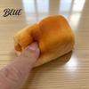 Weiches Schaumstoffspielzeug Langsam aufsteigendes Brot zum Kneten mit milchigem Geruch PU Fidget Stressabbau Schlüsselanhänger Realistische Textur Relief Dekompression Gadget für