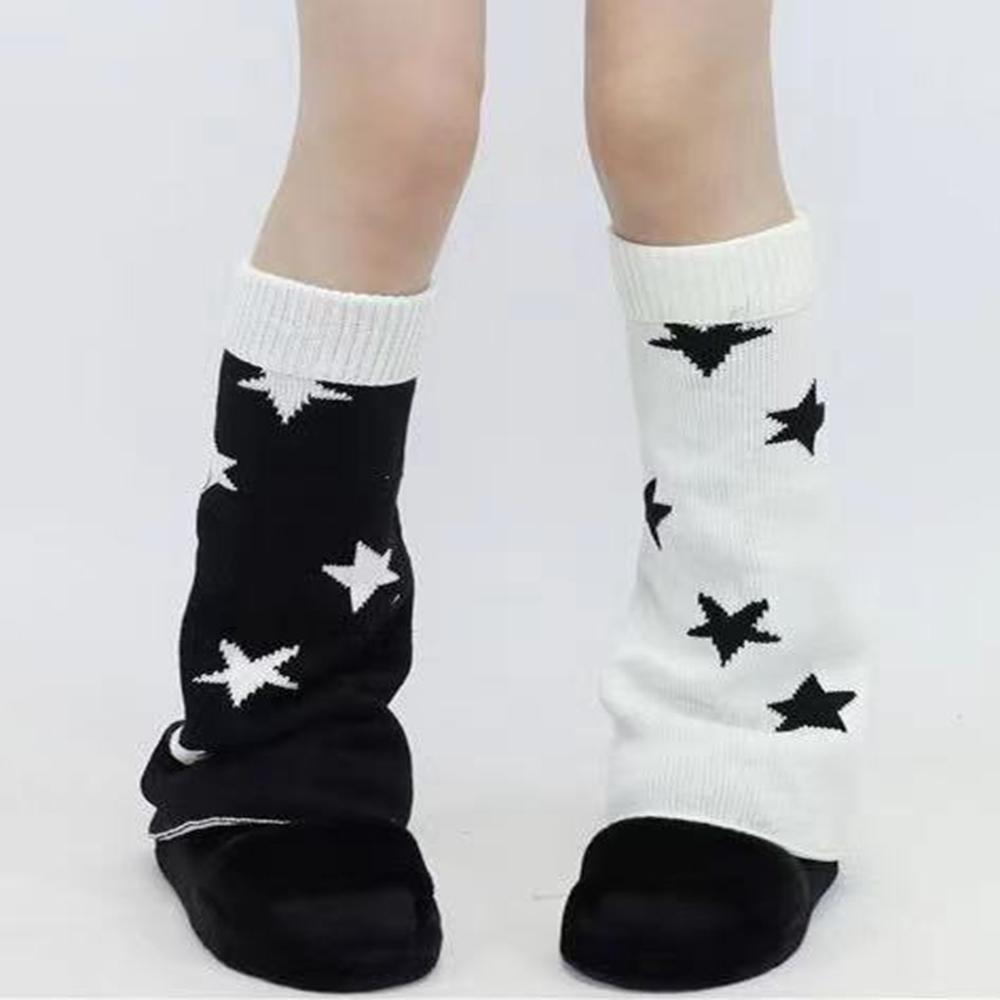 A Pair of Autumn and Winter Harajuku Style  Girl Star Skull Elements Wide-leg Socks Leg Covers Lolita Subculture Y2k Slim Stu