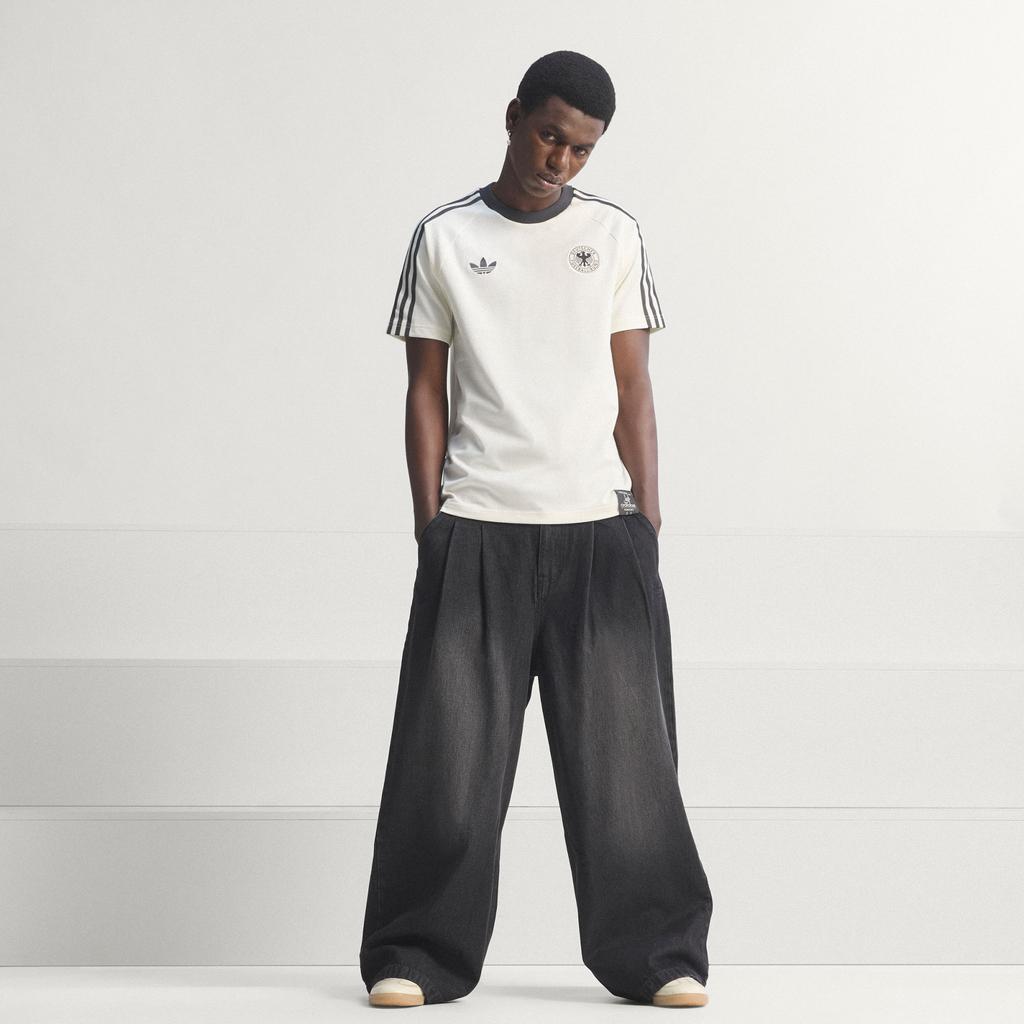 Adidas Originals T Shirts Men's Jade White Crew Neck Moderate