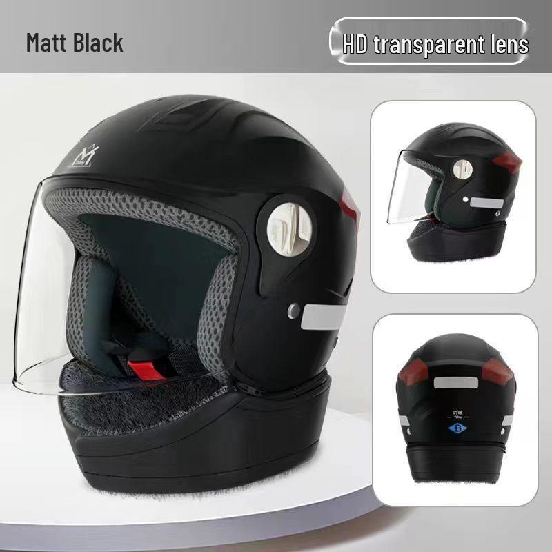 Women's Lightweight Winter Helmet for Electric Scooters - Anti-fog, Windproof, and Warm for Men and Women