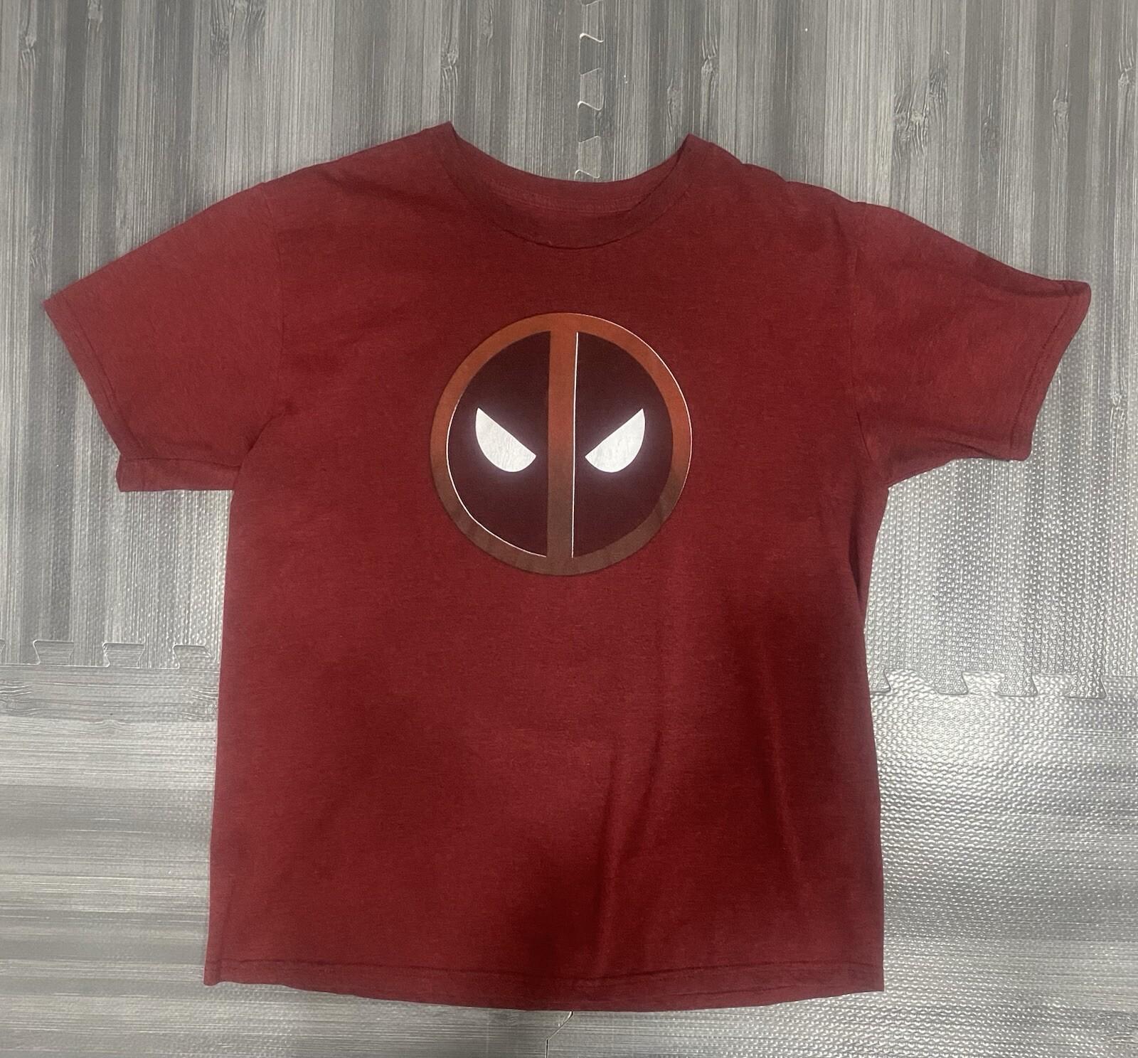 Marvel Comics Deadpool T-Shirt Men s Large Short Sleeve Crew Neck Graphic Red S разноцветный