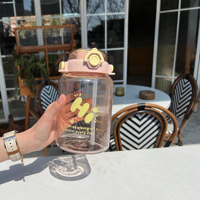 

Студенческое общежитие, большая емкость, ручка, двойная трубочка для питья, стакан для мужчин и женщин, офис, отдых, пара, на открытом воздухе, молочный чай, пластиковый стакан 1350ml