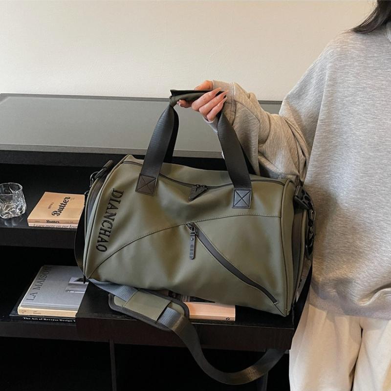 Spring New Short Distance Travel Bags Dry-wet Separation Large Capacity Unisex Sports Fitness Bag Simple Solid Color Breathable Portable Duffel Bags