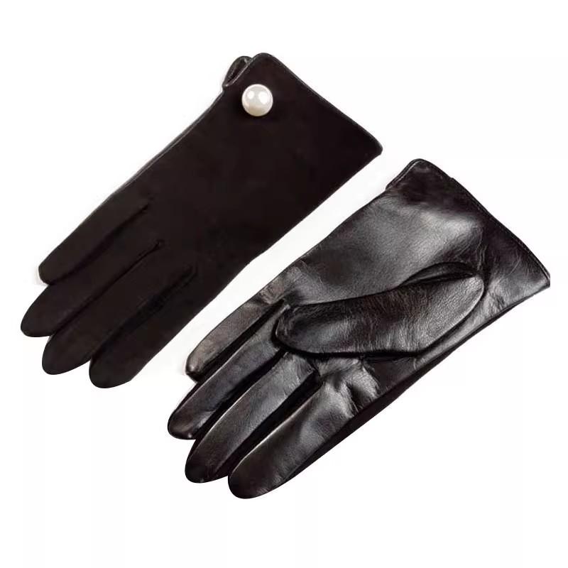 Elegant Women Pearls Sheepskin Genuine Leather Gloves Motorcycle Riding Gloves Female Accessories Mittens Autumn Winter Gloves