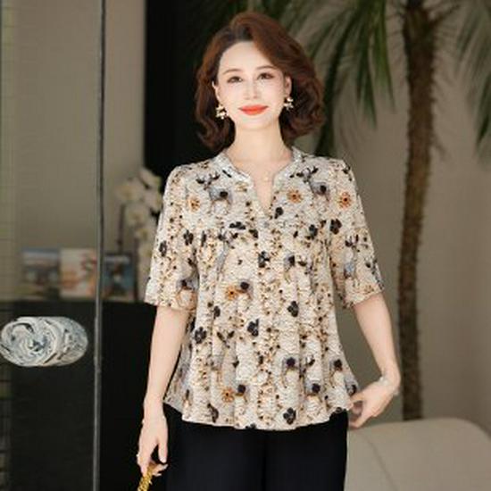 

Ice Silk Short-Sleeved Summer Shirt for Middle-Aged Women - Loose, Versatile, Slimming Design 2XL