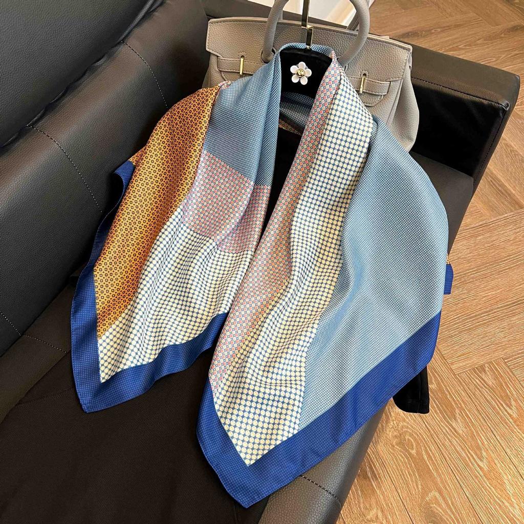 New 91 square scarf silk scarf female alphabet printing four seasons fashion landscape painting retro printing square scarf versatile