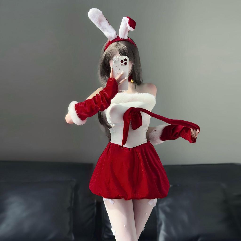 Jin Xiao Lingerie Christmas Bunny Girl Gold Velvet Set