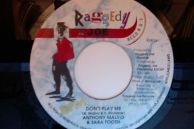 7inch Record ANTHONY MALVO & SABA TOOTH - Don't Play Me NONE Raggedy Joe Rec 1997 Jamaica Reggae, Ska & Dub Used