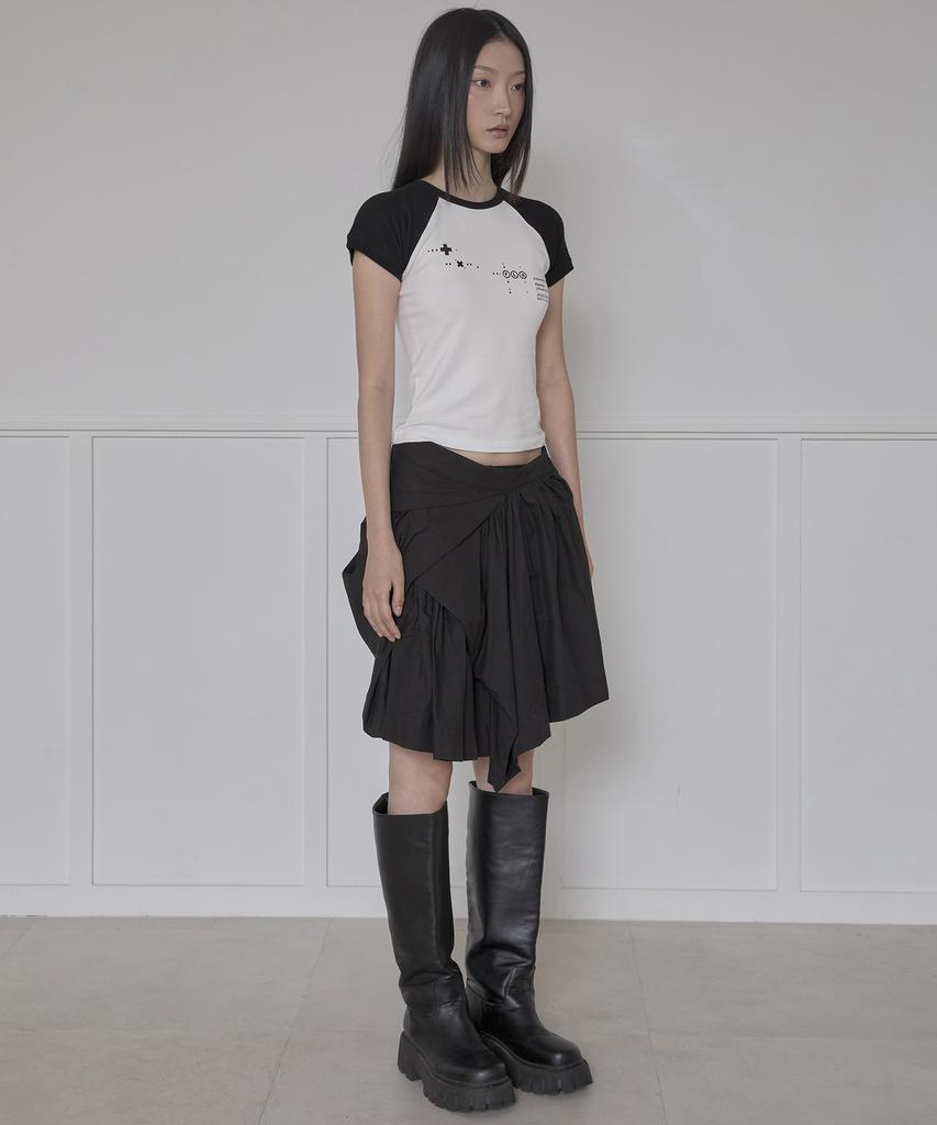 Peulleeoeob Muta Waffle Raglan T-Shirt (Fl-154_Black&White)