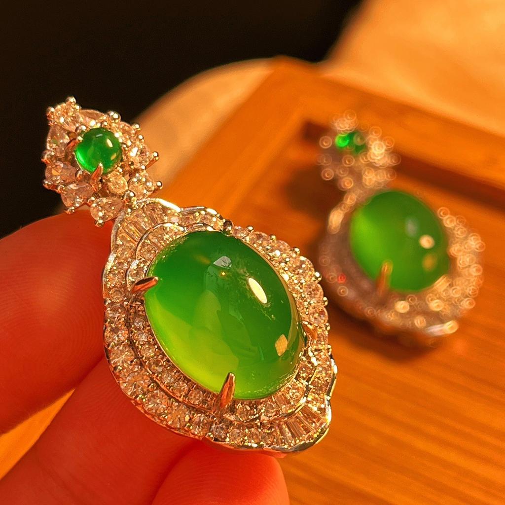 Full Green Yang Green Natural Agate Green Chalcedony Pendant Female Opening Slightly Inlaid, Real Shot Fidelity