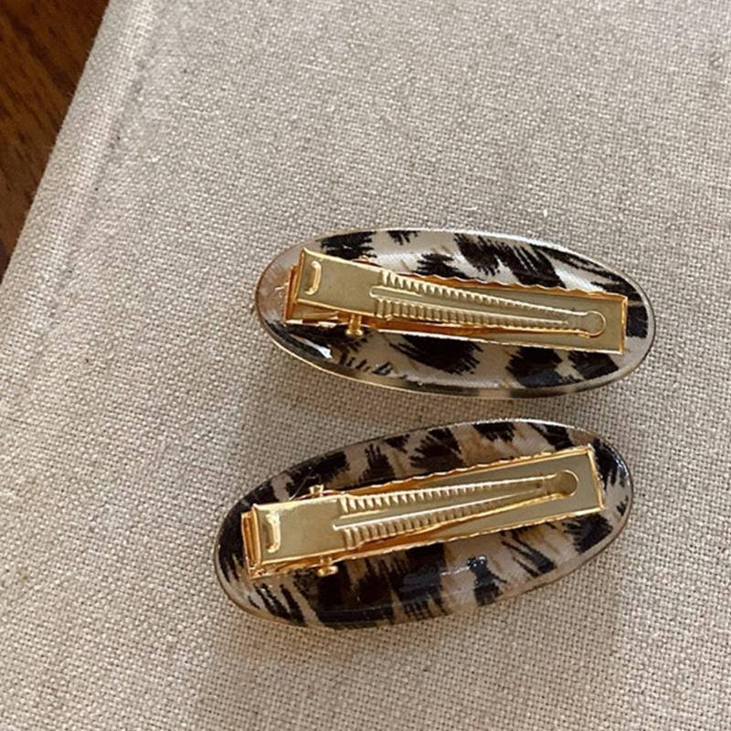Leopard Print Oval Hair Clip For Women Girls Secure Grip Practical Plastic Metal Hair Accessory For Daily Parties School