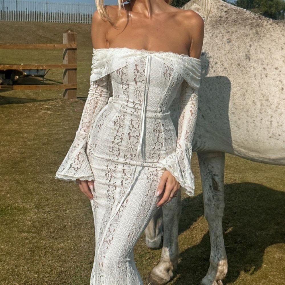 Uthult blonder Ryggløs Slim Lang Kjole Kvinner Stroppeløs Snøring Off Shoulder Kjoler Chic Ny Sexy Kvinne Fest Klubb Kapper
