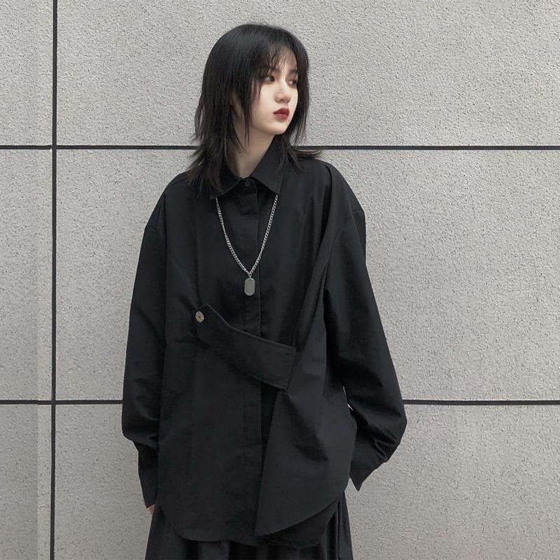 Camicetta da donna asimmetrica stile giapponese Top streetwear punk cool camicia nera oversize manica lunga abbottonatura abiti alternativi