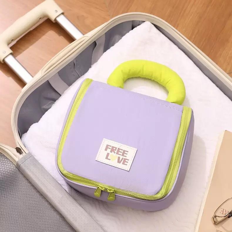 Portable Large Capacity Cute Makeup Bag with Hook for Travel and Business Trips