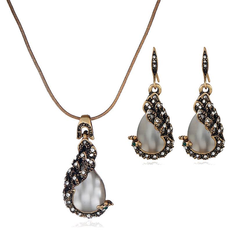 Meier Vintage teardrop necklace and earring set - peacock cat s eye jewelry set